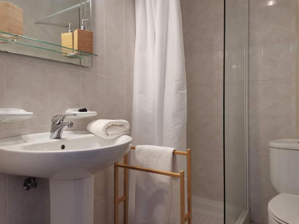 Habitaciones Rocio, Xavina - Costa Da Morte 卡马里纳斯 外观 照片