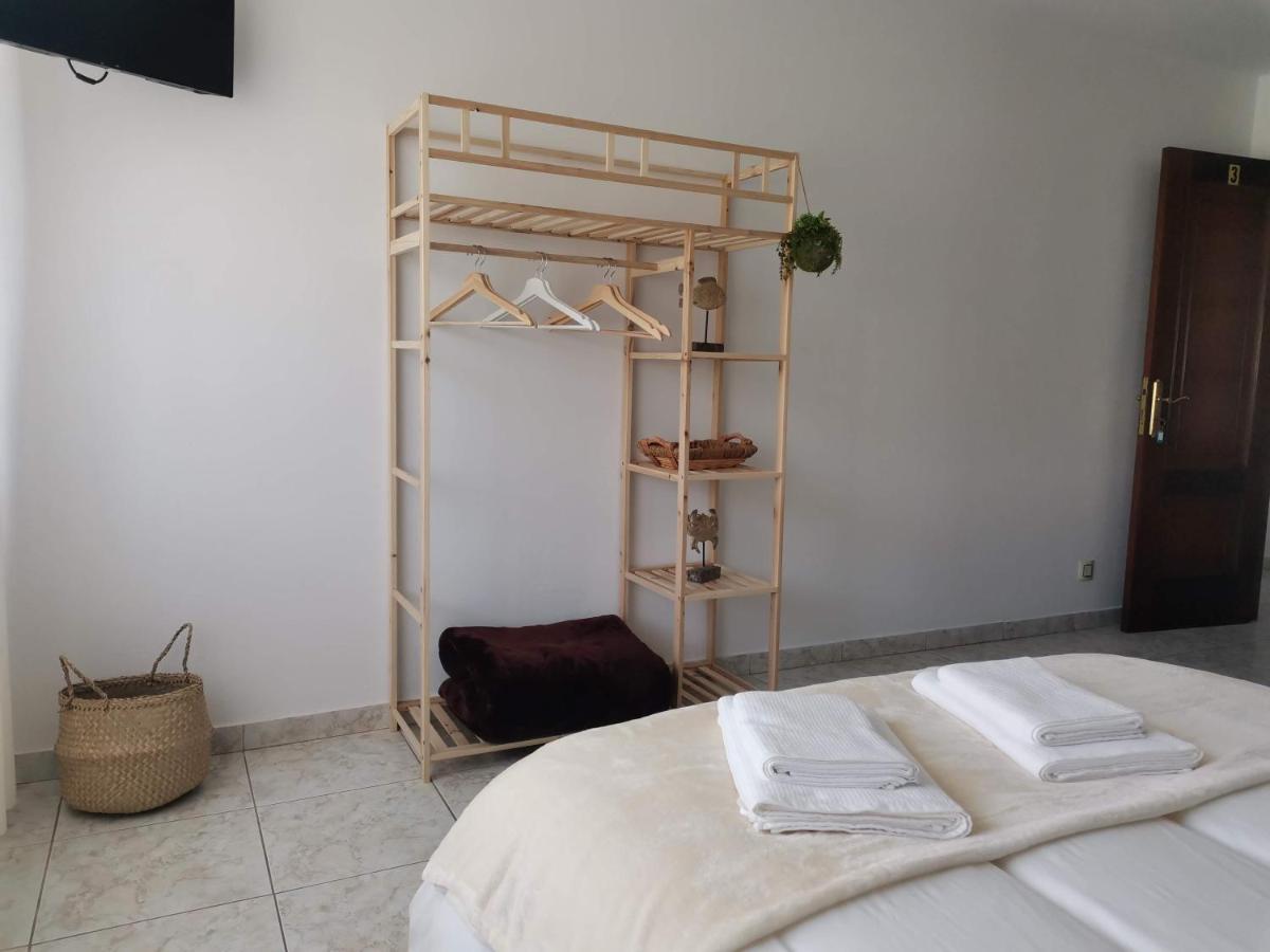 Habitaciones Rocio, Xavina - Costa Da Morte 卡马里纳斯 外观 照片